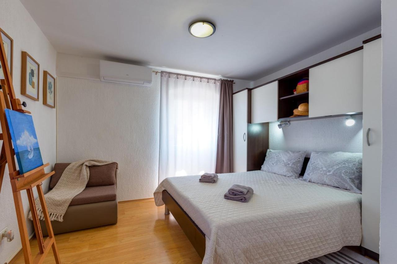 Apartments Valeria, Mali Losinj Exterior photo